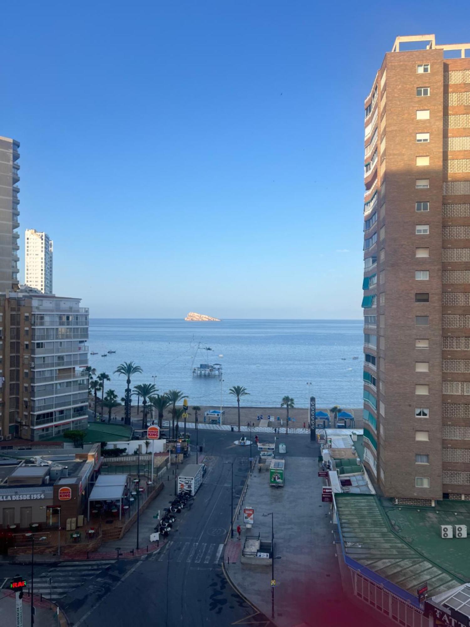 Апартаменты La Torre Sol Y Playa Бенидорм Экстерьер фото